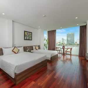 Hotel Hoang Linh Riverside